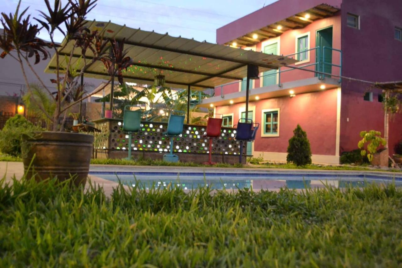 The Upcycled Hostel Huacachina Ica Esterno foto
