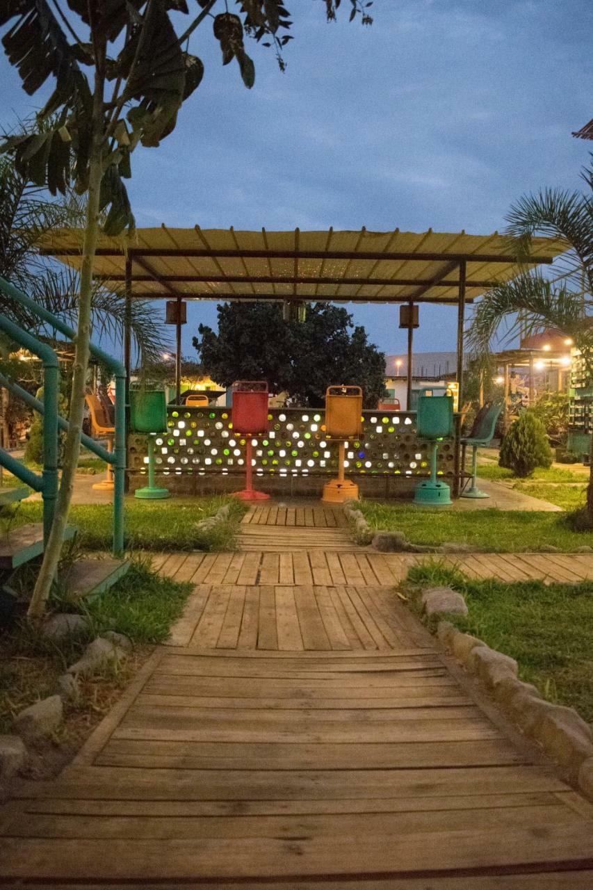 The Upcycled Hostel Huacachina Ica Esterno foto
